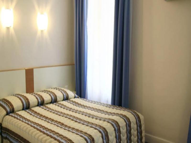 Hotel De Nemours Париж Экстерьер фото